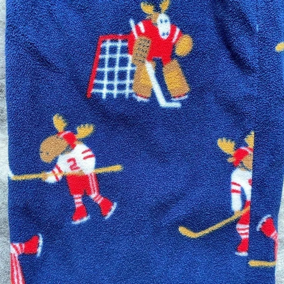 Carters  PJ bottom - Picture 2 of 6